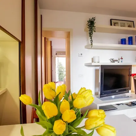 San Vittore- One Bedroom By Halldis Lejlighed *